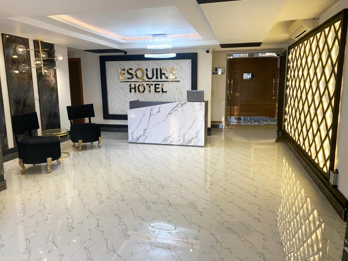 Esquire Hotels & Apartments Rawalpindi Bagian luar foto