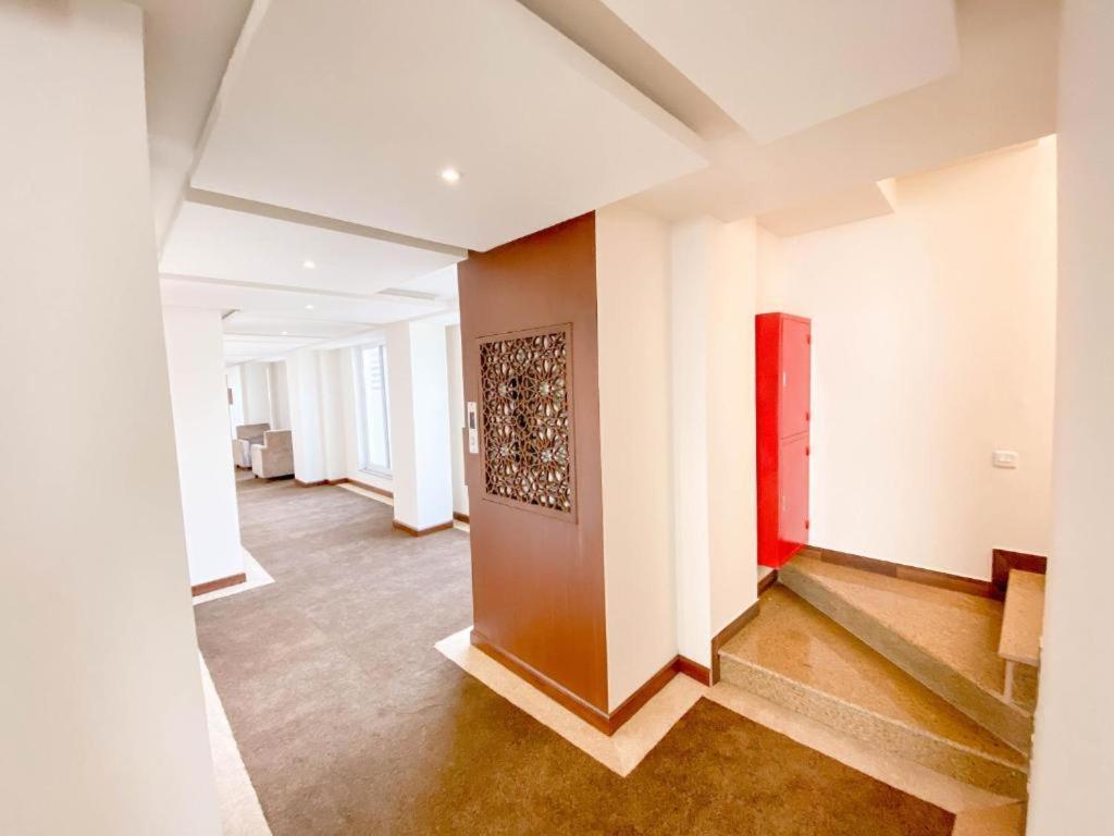 Esquire Hotels & Apartments Rawalpindi Bagian luar foto