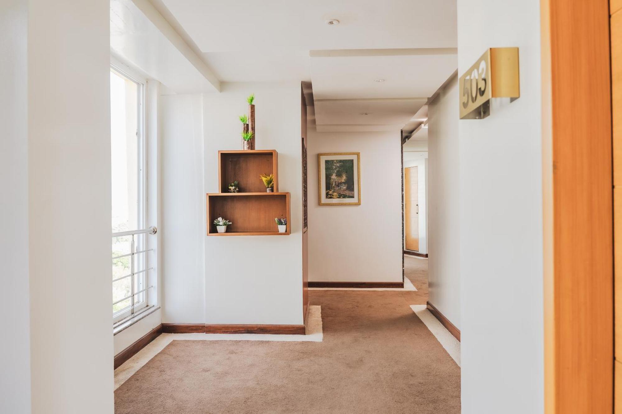 Esquire Hotels & Apartments Rawalpindi Bagian luar foto