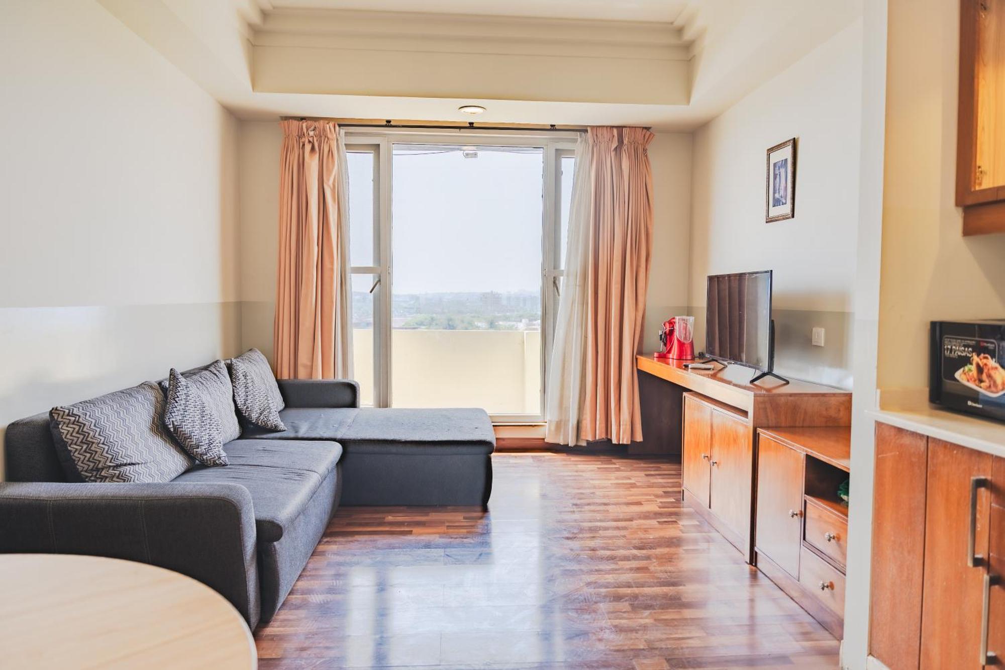 Esquire Hotels & Apartments Rawalpindi Bagian luar foto