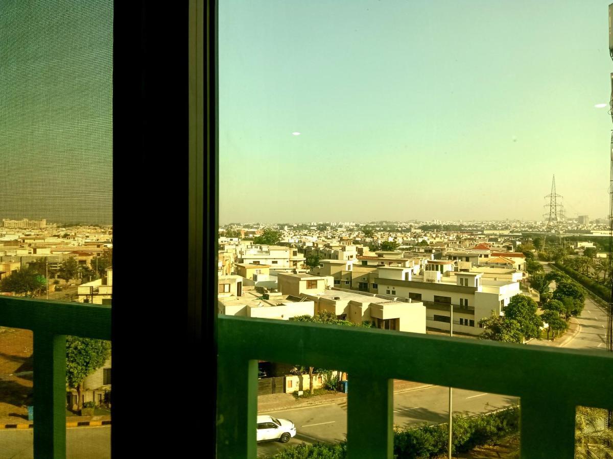 Esquire Hotels & Apartments Rawalpindi Bagian luar foto